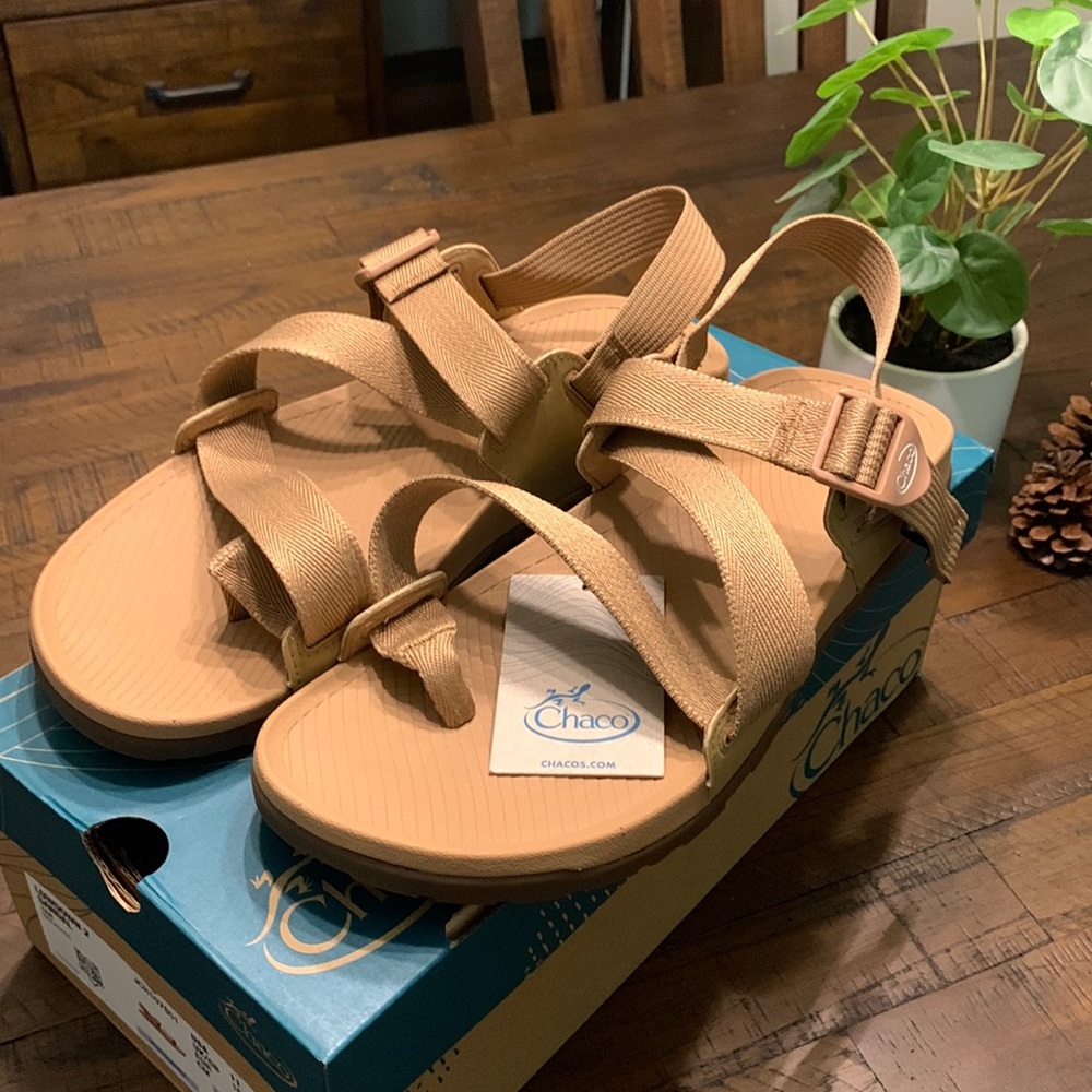 Chaco Lowdown Sandal - Tan